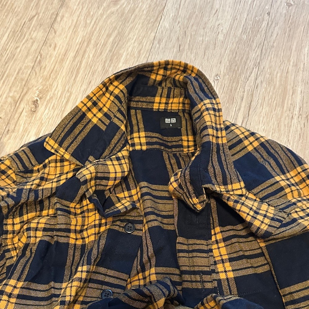 Uniqlo Yellow and Navy Plaid Long Sleeve Shirt